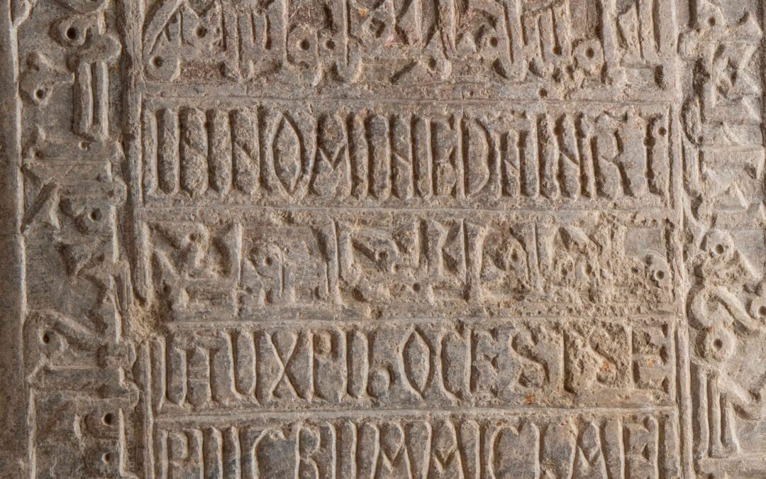 La pieza del mes: La lápida sepulcral de Micael